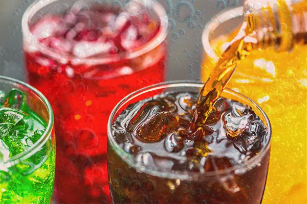 BusinessHonor - Dirty Soda Trend Boosts Soft Drink Market