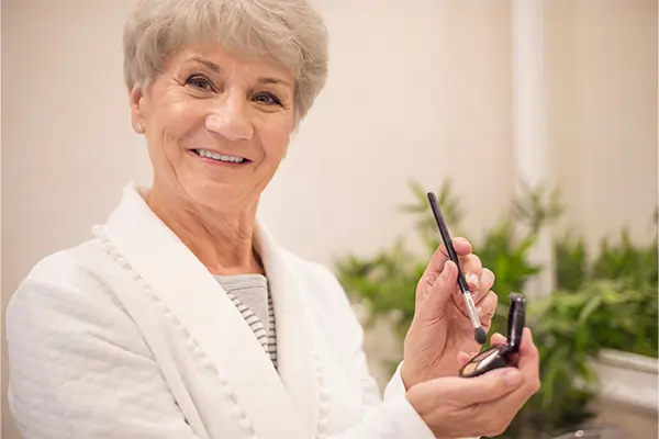 Indie Beauty Brands Thrive via Creator Communities - Business Honor